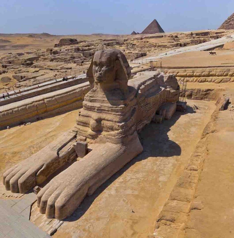 Cairo day tour by bus from Sharm El Sheikh – Pyramids & Egyptian Museum
