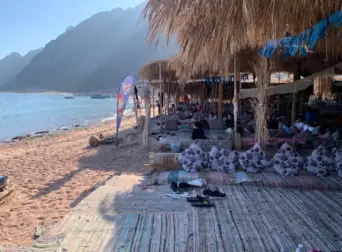 Bedouin beach tent in Dahab for lunch and snorkeling